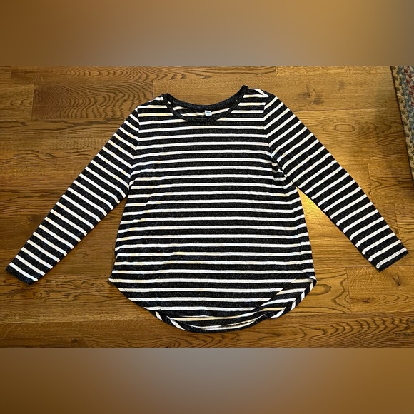 Old Navy Sweaters - OLD NAVY Black & White Striped Light Sweater